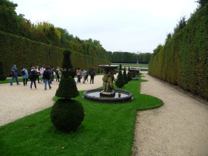 This pathway was called Allee des Eaux - Alley of Water - and there were beautiful fountains on both sides of the path all the way down