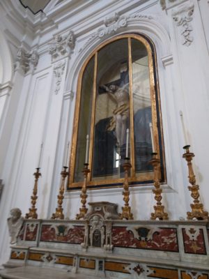 Santa Maria di Loreto statue