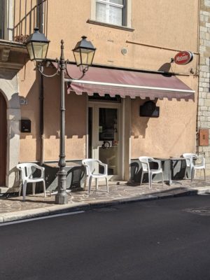 The bar near our apartment - you get a coffee here in the morning and then a beer/wine at the end of the day