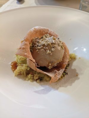 pistachio gelato with chopped pistachio on top, served in a Spanish crust (not sure what this means but it was delicious) - all served on a bed of pistachio cream, pistachio reduction that was like a simple syrup, and pulverized pistachios - uh, yum!