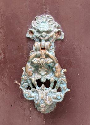 I liked this door knocker