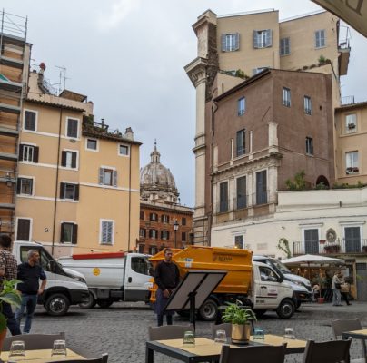 the trash collectors and street sweepers were hard at work - it was pretty interesting to watch