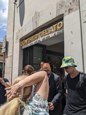 Gunther Gelato entrance