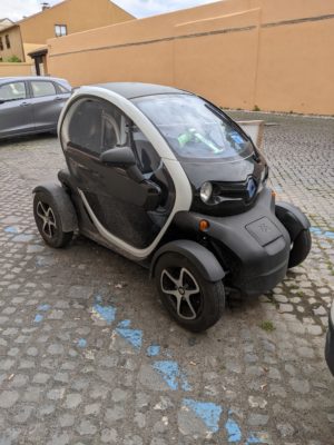 Here's a one-person electric car by Renault