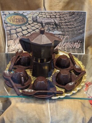 We saw this coffee service fashioned from chocolate in a confectioner's shop