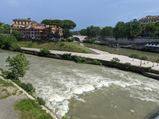 the west end of the Tiberina island